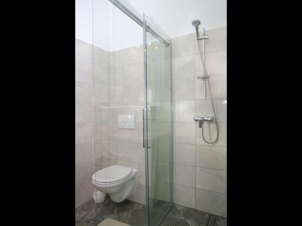 Holiday Home Luka Задар Екстериор снимка